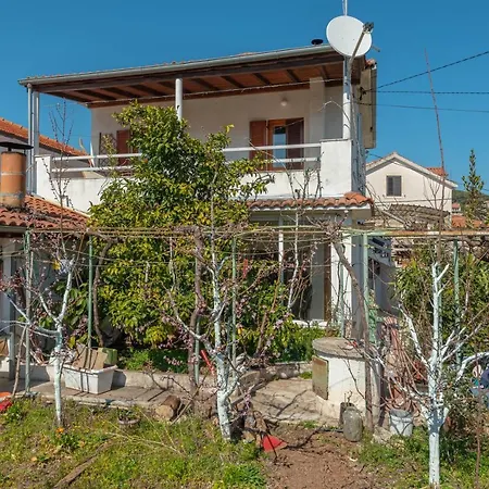 11319a * Jelsa (Hvar)