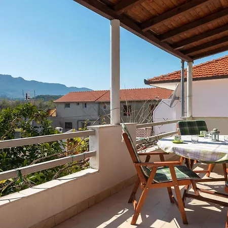Apartment 11319a Jelsa (Hvar)